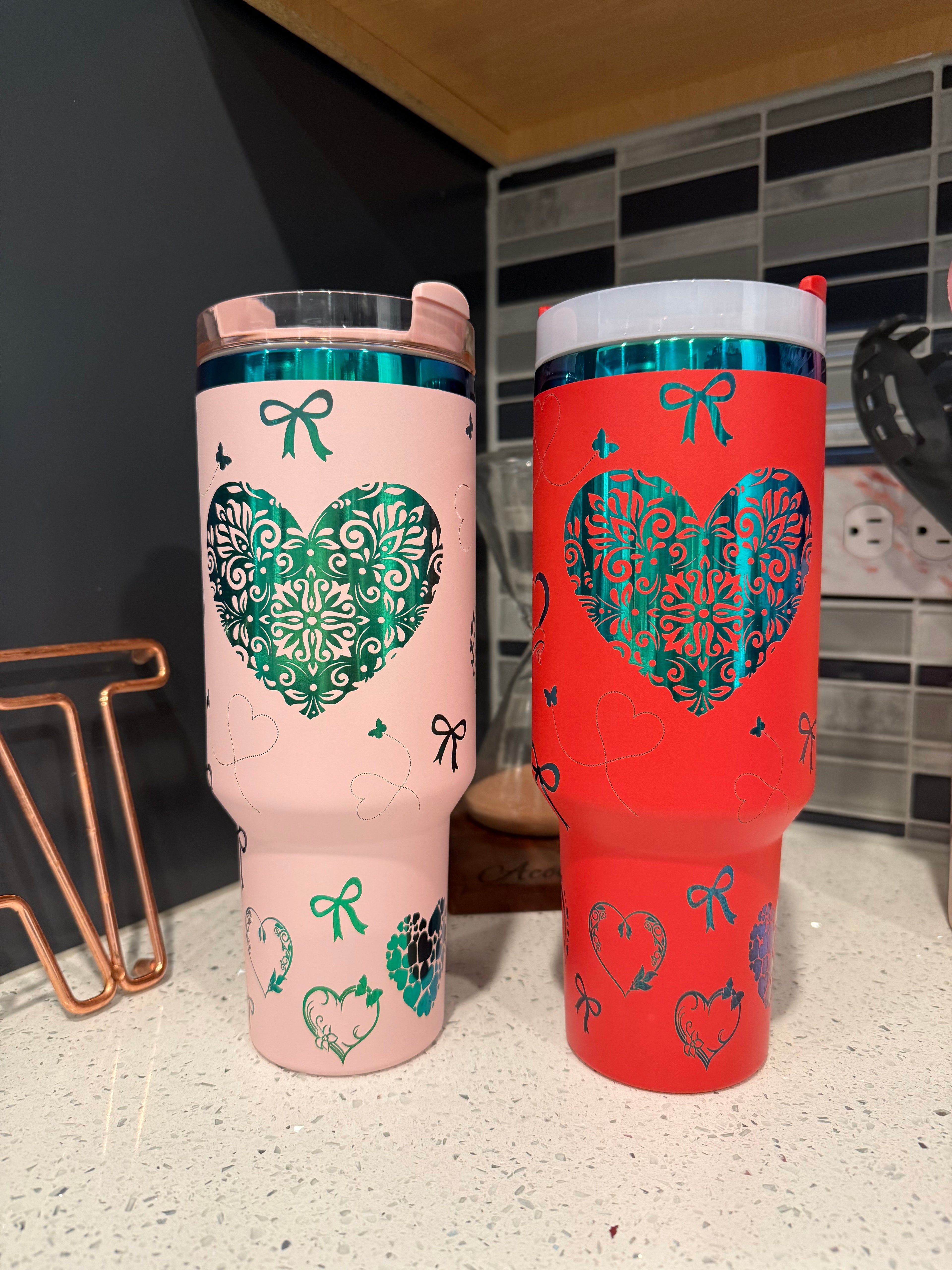 40oz Valentine’s Day Couple tumbler